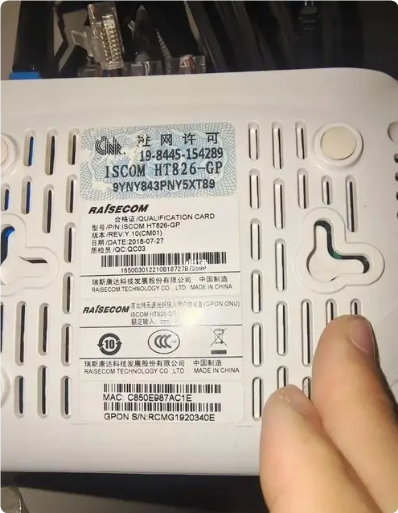 除了直接观察法，还有哪些方法可以判断 IP 地址是否冲突？