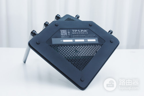 tl-wdr7660千兆版怎么设置穿墙（tl-wdr7660千兆版设置穿墙方法）