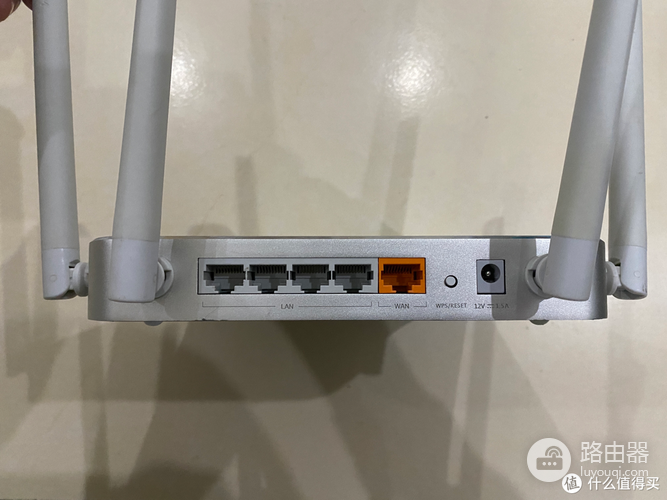 k2p路由器是不是千兆（k2p路由器是千兆吗）