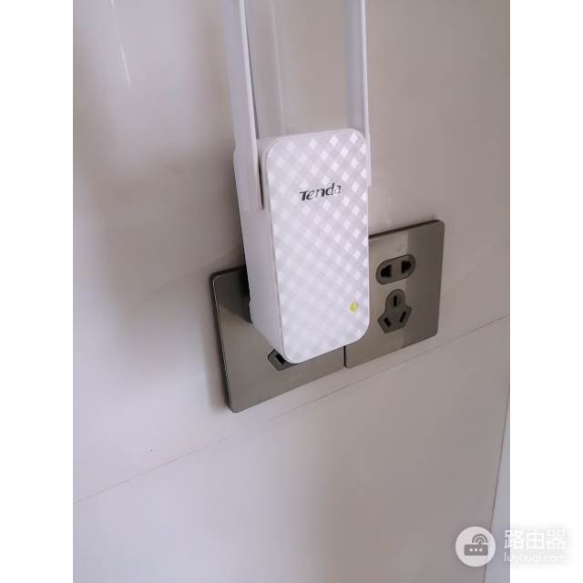 腾达扩展器a12怎么连接（腾达扩展器a12连接方法）