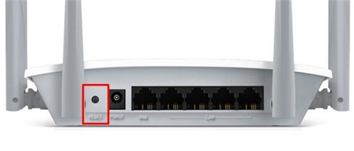 迅捷 FW325R 无线路由器初始密码