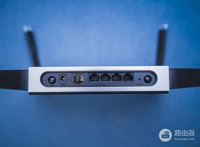 Tplink路由器序列号和账号的区别介绍（Tplink路由器序列号的作用和意义）