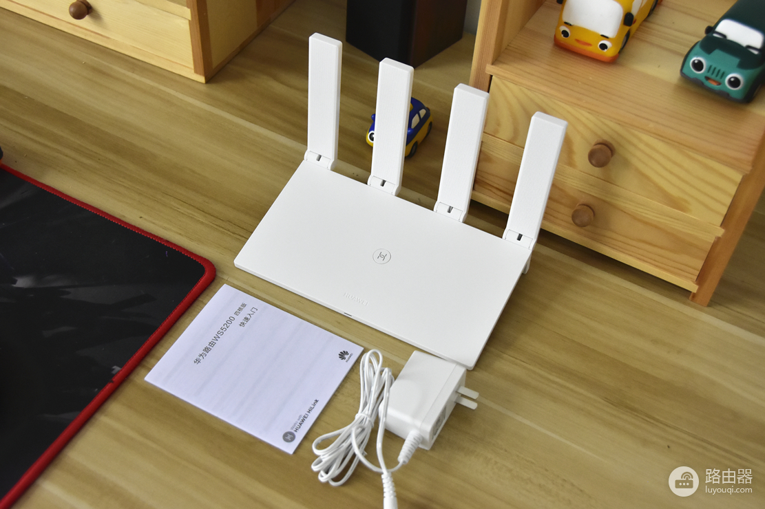 华为tc7102和华为ws5200哪个好（华为tc7102和华为ws5200推荐哪一个）