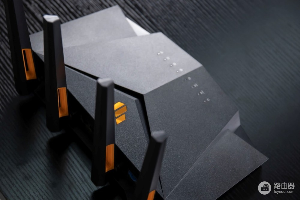 华硕小旋风和ax57怎么选(华硕小旋风和ax57选择方法)