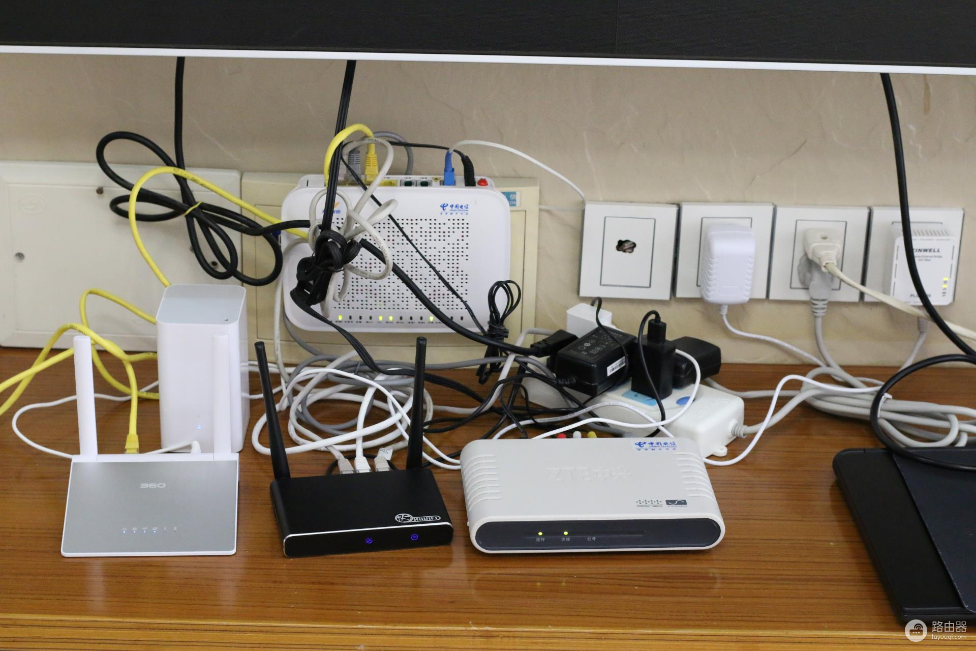 360p2路由器怎么挂卡（360p2路由器挂卡方法）